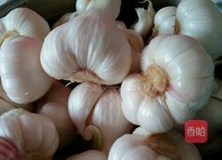 腌制糖蒜的做法图解1