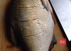 红烧鳊鱼的做法图解1