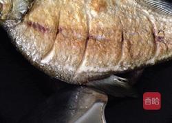 红烧鳊鱼的做法图解4