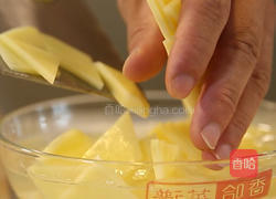 香辣干锅土豆片的做法图解1