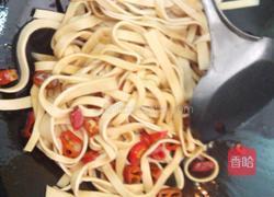 豆皮炒韭菜的做法图解3
