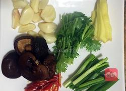 沙锅鱼头的做法图解1