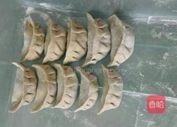 猪肉青菜香菇饺的做法图解9