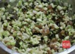 西葫芦水煎包的做法图解4