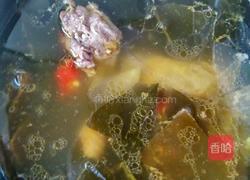 酸辣老鸭海带汤的做法图解6
