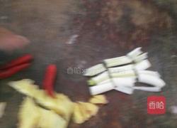 巧炖鸡脖的做法图解2