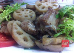 莲藕炖排骨的做法图解11