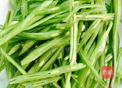 肉丝刀豆的做法图解2