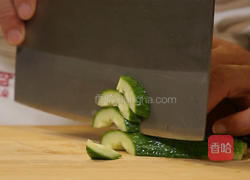 清炒虾仁 的做法图解1