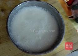 鸡蛋面汤的做法图解2