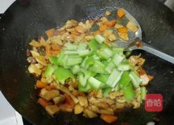 香炒鸡肉丁的做法图解7