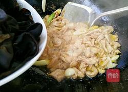 木耳炒肉的做法图解7