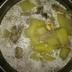 鸡脚木瓜汤的做法[图]