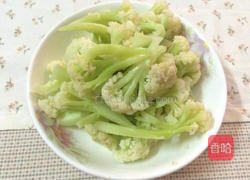 肉片炒菜花的做法图解2