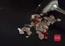 肉片炒菜花的做法图解4