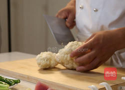 小炒菜花的做法图解1