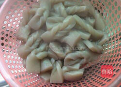 蘑芋烧鸭肉的做法图解6
