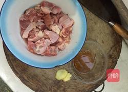 麻油香辣鸡腿的做法图解1