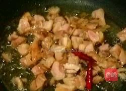 香菇毛豆烩鸡丁的做法图解5