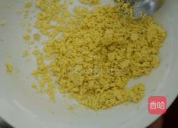 stuffed eggs的做法图解2