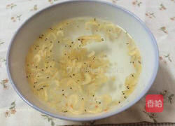 虾皮鸡蛋羹的做法图解2