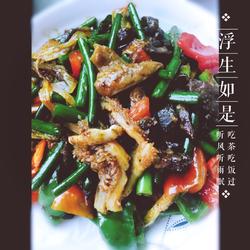 蒜薹炒牛杂