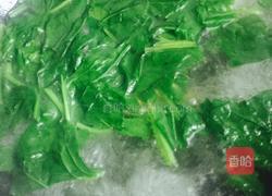 猪肝菠菜汤的做法图解3