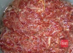 青红椒牛柳的做法图解2