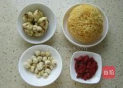 银耳百合莲子羹的做法图解1