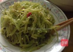 凉拌青笋丝的做法图解5
