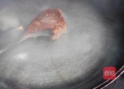 法式煎羊排配白兰地烩彩椒牛肝菌汁的做法图解16