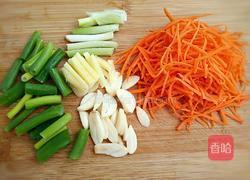 肉末粉丝圆白菜的做法图解3