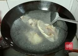 番茄鱼头汤的做法图解5