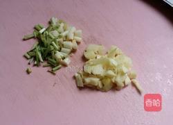 蚝油菌菇蔬的做法图解1