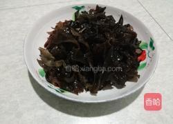 木耳炒肉的做法图解1