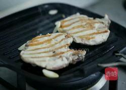 香煎猪排佐缤纷蔬菜沙拉的做法图解11