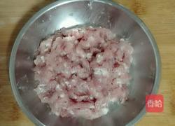 肉末生菜的做法图解2