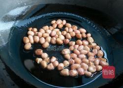 菠菜陈醋花生米的做法图解1