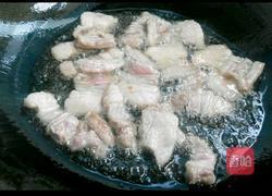 五花肉芸豆炖土豆（简易版）的做法图解2