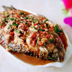 杞子烧非洲鲫的做法[图]