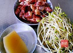 干锅啤酒鸭的做法图解1