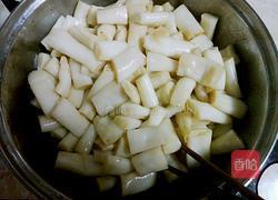 炒猪肠粉的做法图解1