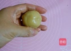 白莲蓉蛋黄广式月饼的做法图解8