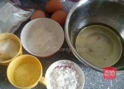 蛋白椰丝球的做法图解1