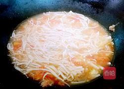 番茄金针菇汤的做法图解6
