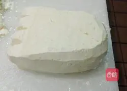 Illustration of how to make a difference with one palm Bear's paw 3