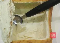 Illustration of how to make a difference with one palm Qian Xiong's Palm 5