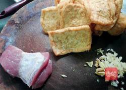 蒜蓉瘦肉蒸豆腐的做法图解1