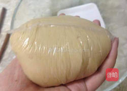 广式豆沙蛋黄月饼的做法图解7