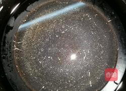 红枣桂圆红糖水的做法图解1